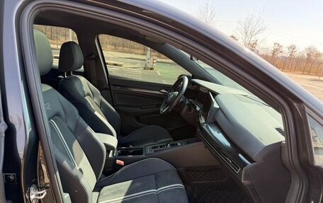 Volkswagen Golf VIII, 2022 год, 1 530 000 рублей, 11 фотография