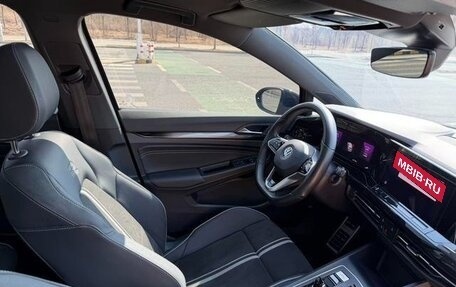 Volkswagen Golf VIII, 2022 год, 1 530 000 рублей, 10 фотография