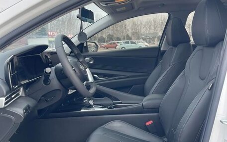 Hyundai Elantra, 2022 год, 1 430 000 рублей, 8 фотография