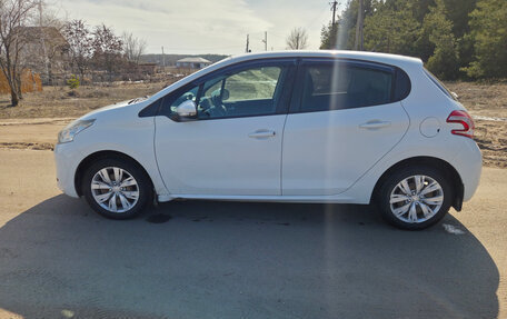 Peugeot 208 II, 2014 год, 450 000 рублей, 5 фотография