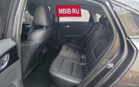 KIA K3, 2022 год, 1 630 000 рублей, 10 фотография