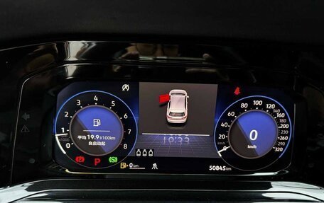 Volkswagen Golf VIII, 2022 год, 1 930 000 рублей, 11 фотография