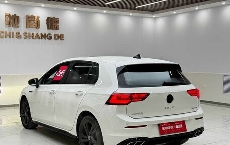 Volkswagen Golf VIII, 2022 год, 1 930 000 рублей, 4 фотография