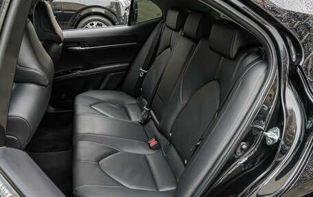 Toyota Camry, 2019 год, 2 850 000 рублей, 9 фотография