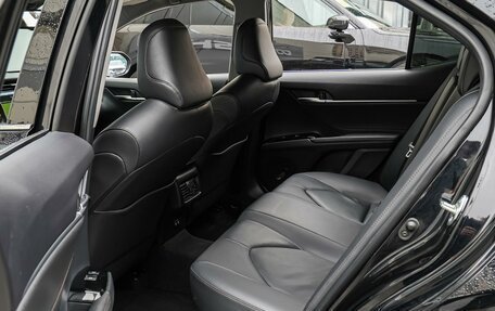 Toyota Camry, 2019 год, 2 850 000 рублей, 11 фотография