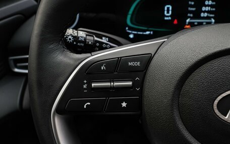 Hyundai Elantra, 2023 год, 2 299 000 рублей, 18 фотография