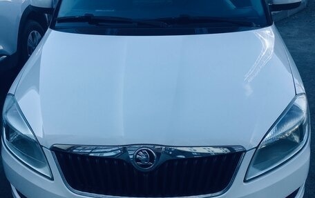 Skoda Fabia II, 2013 год, 640 000 рублей, 1 фотография