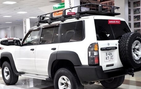 Nissan Patrol, 2012 год, 4 999 000 рублей, 4 фотография