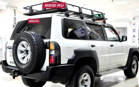 Nissan Patrol, 2012 год, 4 999 000 рублей, 5 фотография