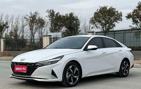 Hyundai Elantra, 2022 год, 1 275 000 рублей, 1 фотография