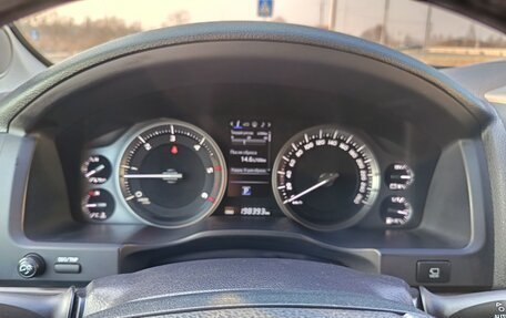 Toyota Land Cruiser 200, 2018 год, 7 700 000 рублей, 15 фотография