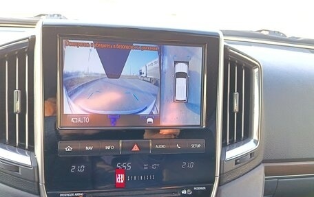 Toyota Land Cruiser 200, 2018 год, 7 700 000 рублей, 21 фотография