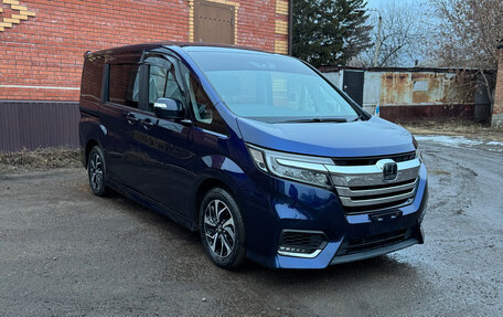 Honda Stepwgn IV, 2018 год, 2 190 000 рублей, 3 фотография