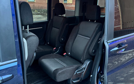 Honda Stepwgn IV, 2018 год, 2 190 000 рублей, 14 фотография