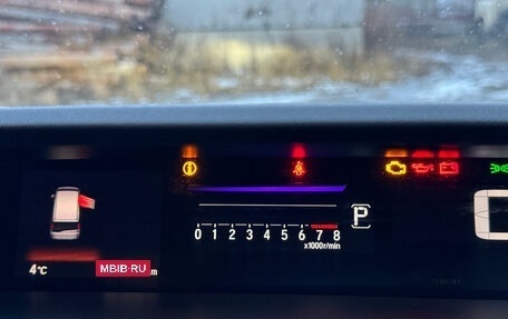 Honda Stepwgn IV, 2018 год, 2 190 000 рублей, 16 фотография