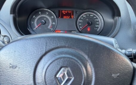 Renault Clio III, 2006 год, 289 000 рублей, 2 фотография