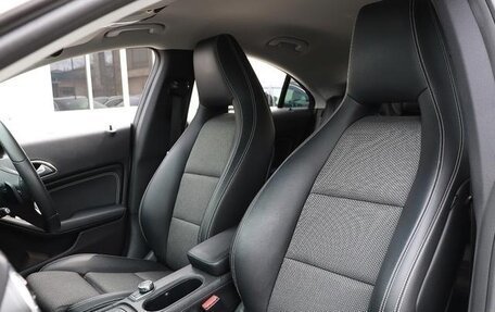 Mercedes-Benz CLA, 2017 год, 1 100 000 рублей, 15 фотография