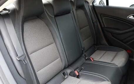 Mercedes-Benz CLA, 2017 год, 1 100 000 рублей, 16 фотография