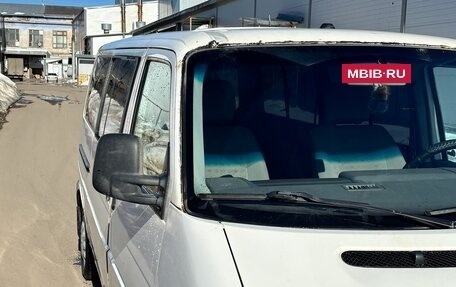 Volkswagen Transporter T4, 2002 год, 900 000 рублей, 3 фотография