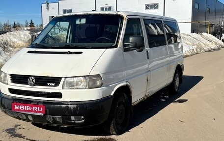 Volkswagen Transporter T4, 2002 год, 900 000 рублей, 4 фотография