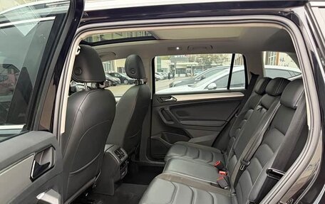 Volkswagen Tiguan II, 2019 год, 1 750 000 рублей, 9 фотография