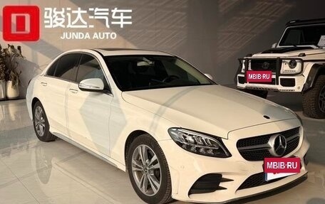 Mercedes-Benz C-Класс, 2019 год, 2 330 000 рублей, 3 фотография