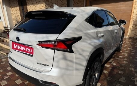 Lexus NX I, 2015 год, 3 200 000 рублей, 4 фотография