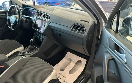 Volkswagen Tiguan II, 2020 год, 3 249 900 рублей, 12 фотография