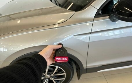 Volkswagen Tiguan II, 2020 год, 3 249 900 рублей, 20 фотография