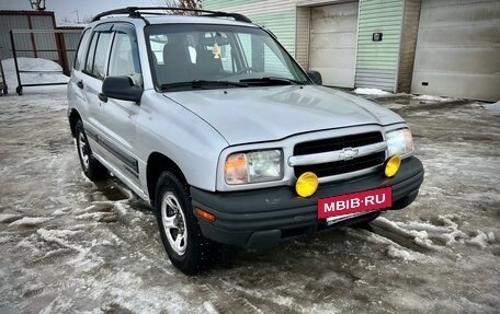 Chevrolet Tracker II, 2000 год, 320 000 рублей, 2 фотография