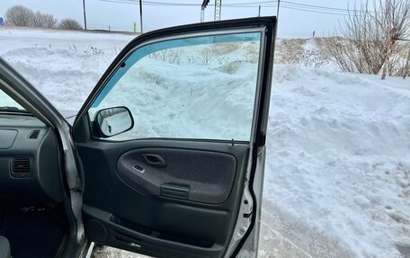 Chevrolet Tracker II, 2000 год, 320 000 рублей, 16 фотография