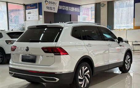 Volkswagen Tiguan II, 2023 год, 2 890 017 рублей, 4 фотография