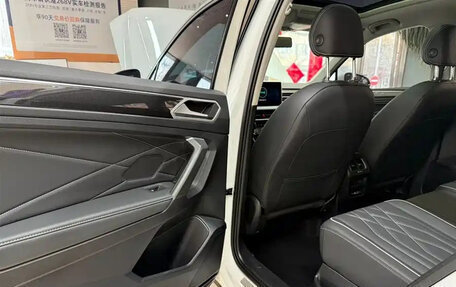 Volkswagen Tiguan II, 2023 год, 2 890 017 рублей, 15 фотография