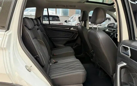 Volkswagen Tiguan II, 2023 год, 2 890 017 рублей, 17 фотография