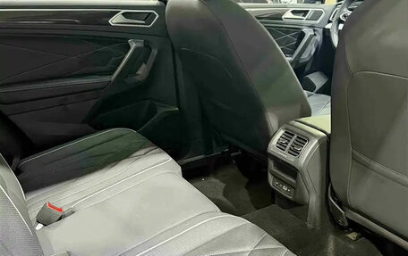 Volkswagen Tiguan II, 2023 год, 2 490 017 рублей, 11 фотография