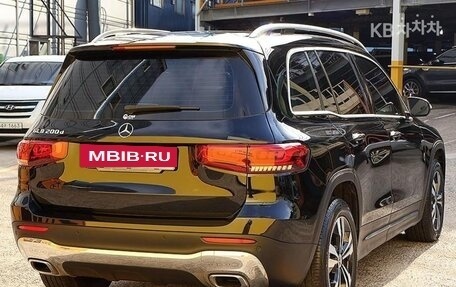 Mercedes-Benz GLB, 2022 год, 2 830 000 рублей, 4 фотография