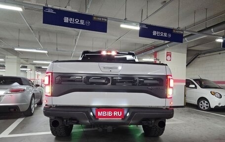 Ford F-150 XIII, 2018 год, 8 700 000 рублей, 6 фотография