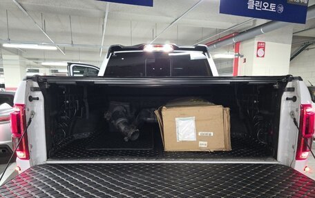 Ford F-150 XIII, 2018 год, 8 700 000 рублей, 28 фотография