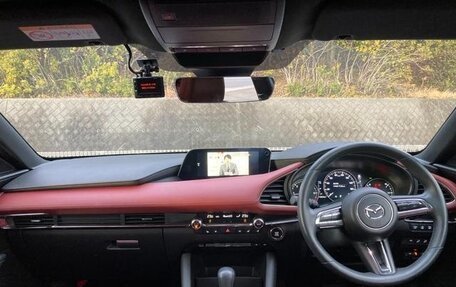 Mazda 3, 2022 год, 1 100 000 рублей, 7 фотография