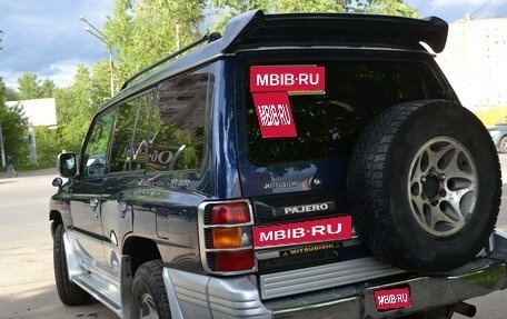 Mitsubishi Pajero III рестайлинг, 2000 год, 300 000 рублей, 1 фотография