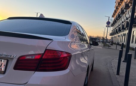 BMW 5 серия, 2016 год, 2 900 000 рублей, 4 фотография