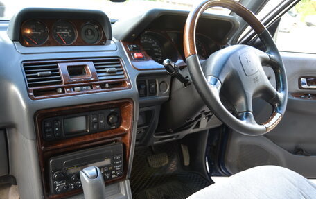 Mitsubishi Pajero III рестайлинг, 2000 год, 300 000 рублей, 2 фотография