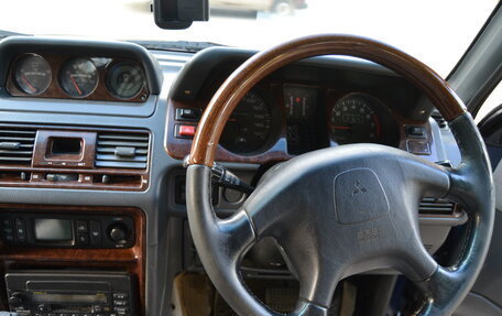 Mitsubishi Pajero III рестайлинг, 2000 год, 300 000 рублей, 8 фотография