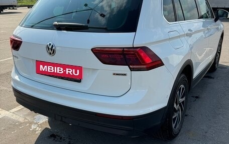 Volkswagen Tiguan II, 2018 год, 2 350 000 рублей, 6 фотография
