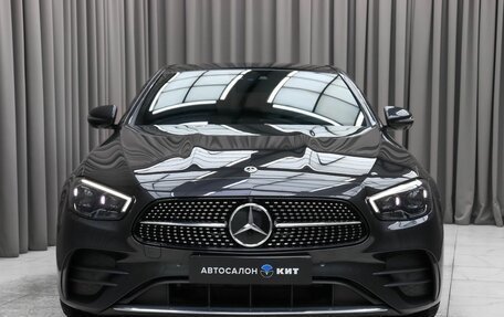 Mercedes-Benz E-Класс, 2021 год, 5 290 000 рублей, 2 фотография