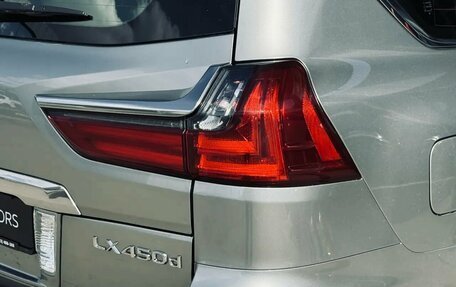 Lexus LX III, 2016 год, 6 290 000 рублей, 8 фотография