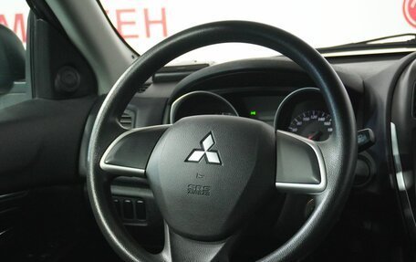 Mitsubishi ASX I рестайлинг, 2013 год, 1 300 000 рублей, 16 фотография