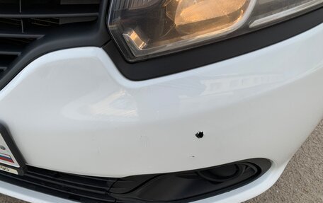 Renault Logan II, 2017 год, 650 000 рублей, 10 фотография