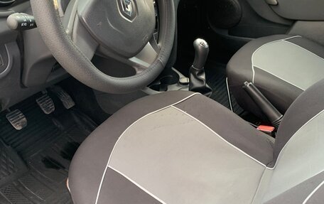 Renault Logan II, 2017 год, 650 000 рублей, 19 фотография