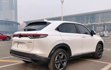 Honda Vezel, 2023 год, 2 080 000 рублей, 6 фотография